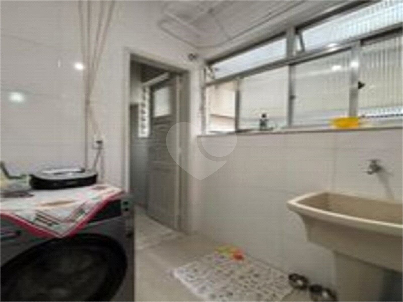 Apartamento à venda com 3 quartos, sendo 1 suíte, em Lagoa, Rio de Janeiro, RJ