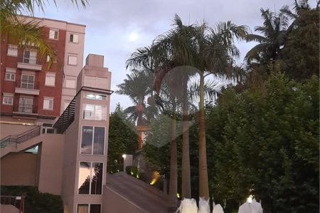 Apartamento à venda ou para alugar com 1 quarto em Granja Viana, Cotia, SP