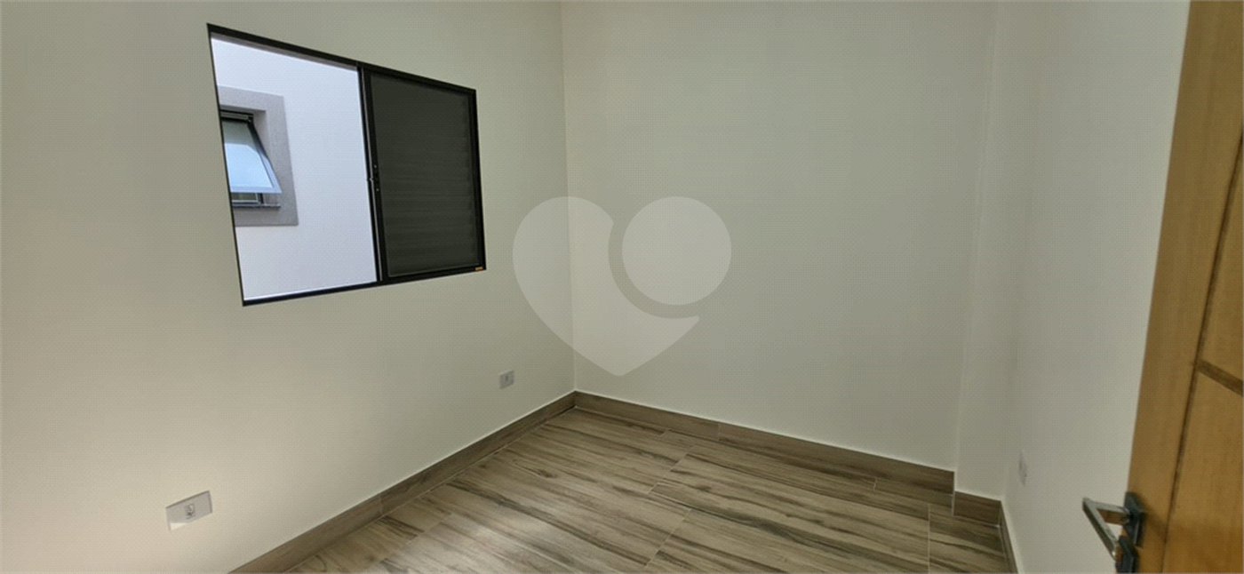 Sobrado à venda com 3 quartos, sendo 1 suíte, em Vila Bonilha, São Paulo, SP