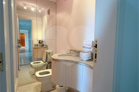 Apartamento à venda com 3 suítes em Vila Seixas, Ribeirão Preto, SP