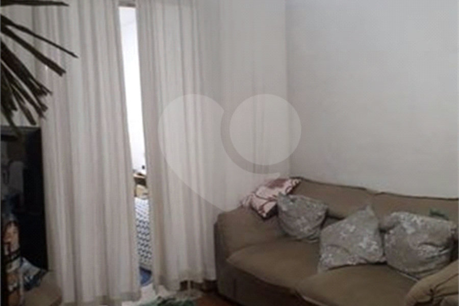 Sobrado à venda com 4 quartos, sendo 2 suítes, em Tremembé, São Paulo, SP