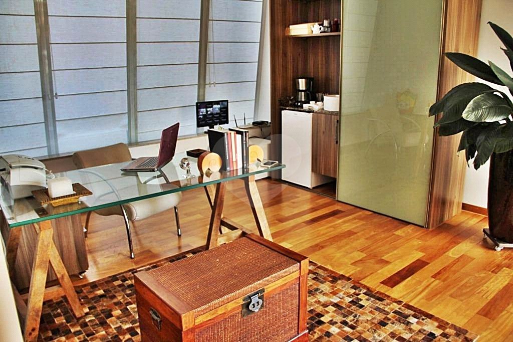 Casa à venda com 4 suítes em Tremembé, São Paulo, SP