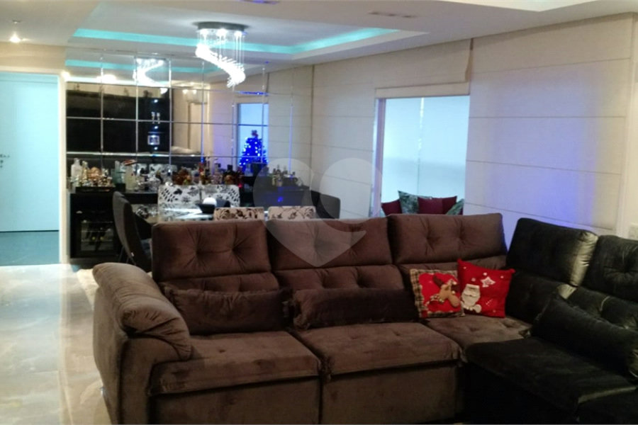 Apartamento à venda ou para alugar com 3 suítes em Tatuapé, São Paulo, SP