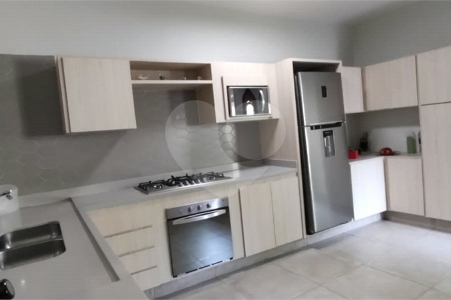 Casa Térrea à venda com 3 quartos, sendo 2 suítes, em Horto, São Paulo, SP