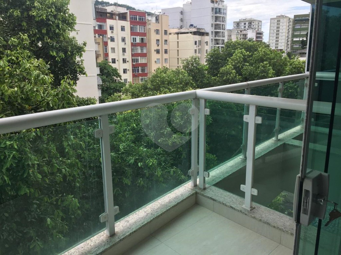 Cobertura à venda com 3 quartos, sendo 2 suítes,  em Vila Isabel, Rio de Janeiro, RJ