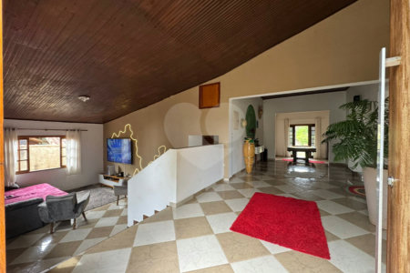 Casa à venda com 3 quartos, sendo 1 suíte, no condomínio Haras São Luiz, Salto - SP