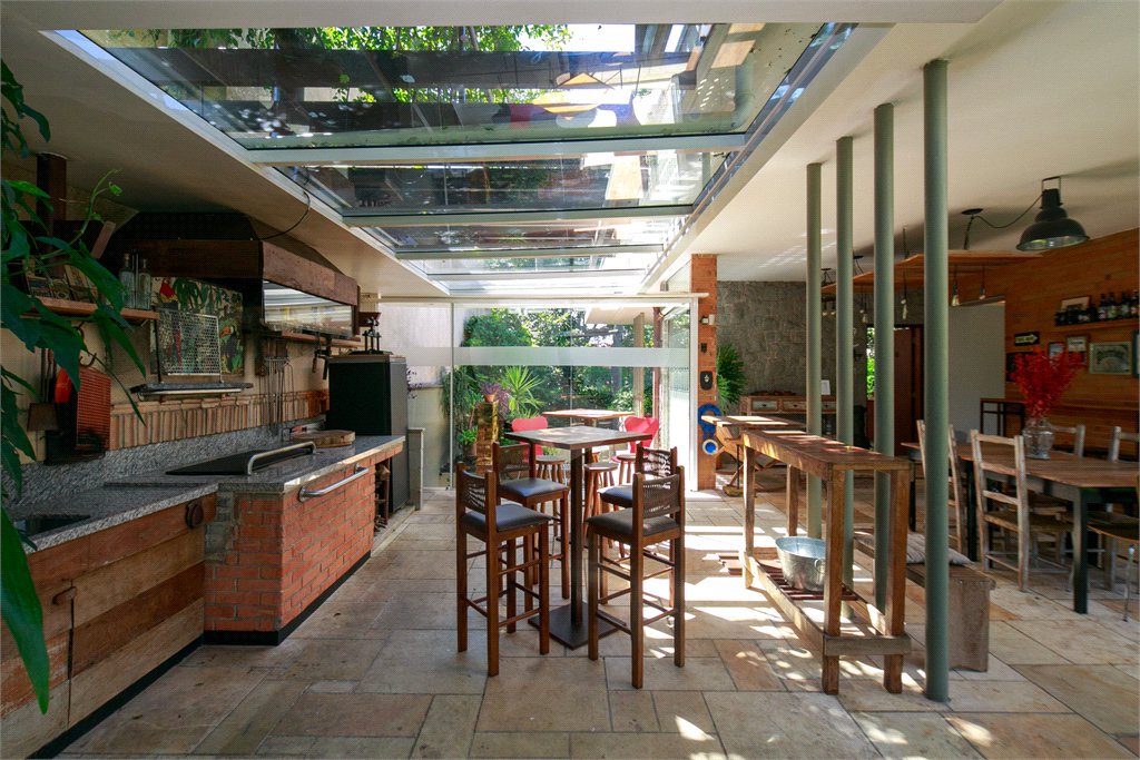 Casa Térrea à venda com 4 suítes em Brooklin Velho, São Paulo, SP