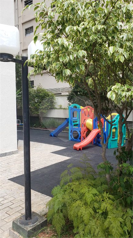 Apartamento à venda com 3 quartos, sendo 1 suíte, em Jardim Paulista, São Paulo, SP