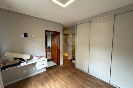 Apartamento Condomínio Montreal