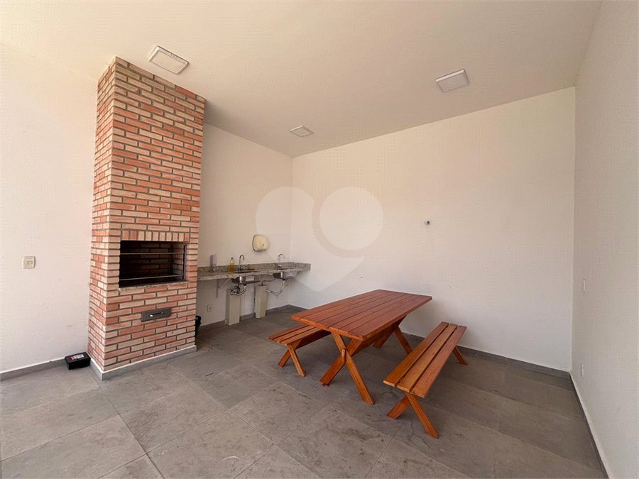Apartamento à venda com 2 quartos em Vila Fiori, Sorocaba, SP