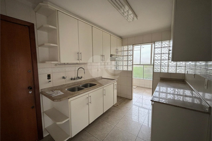 Apartamento à venda com 3 quartos, sendo 1 suíte, em Santana, São Paulo, SP