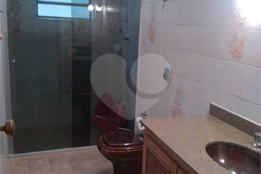 Sobrado à venda com 4 quartos, sendo 2 suítes, em Tremembé, São Paulo, SP