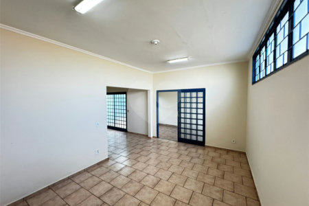 Casa à venda com 3 quartos, sendo 1 suíte, em Vila Monte Alegre, Ribeirão Preto, SP