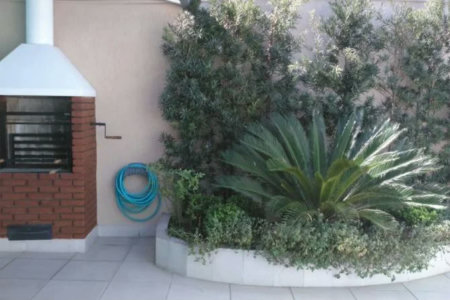 Casa à venda com 3 suítes em Jardim Jussara, São Paulo, SP