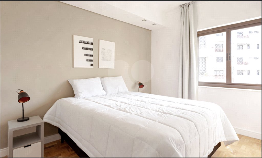 Apartamento à venda com 3 quartos, sendo 1 suíte, em Itaim Bibi, São Paulo, SP
