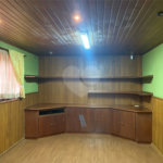 Casa Térrea com Acabamento em Tijolo Aparente e Quintal Amplo - Próximo ao Shopping Iguatemi
