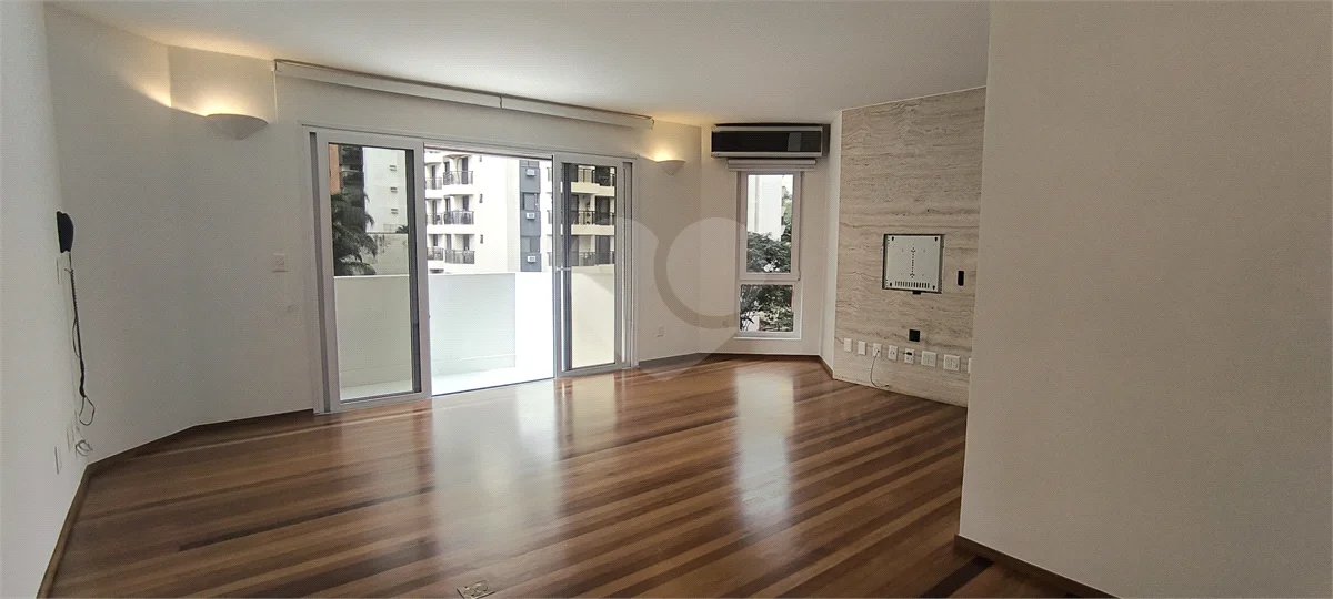 Apartamento à venda no Jardim América 2 Suítes e 3 vagas - 157 m²