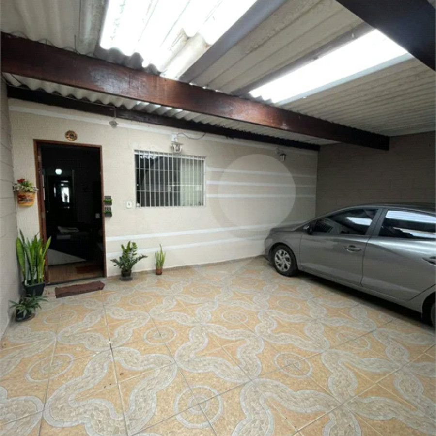 Casa á venda - 3 quartos - 162m² - Vila Brasileira - Mogi das Cruzes/SP