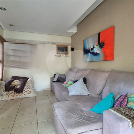 Casa à venda com 4 suítes no condomínio Vivenda do Lago, Sorocaba - SP