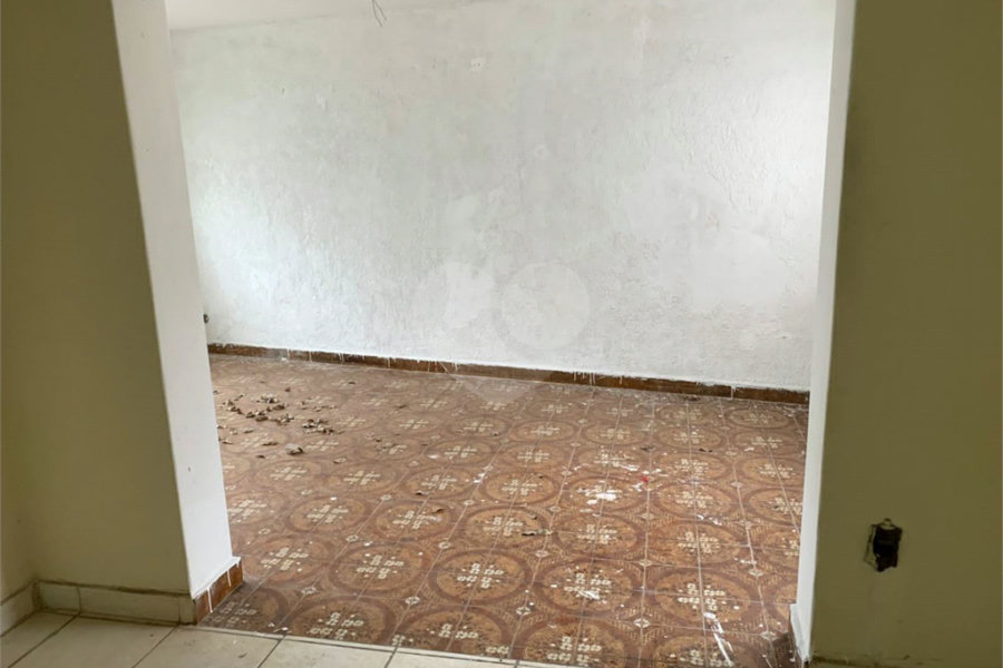 Sobrado à venda com 4 quartos, sendo 2 suítes, em Santana, São Paulo, SP