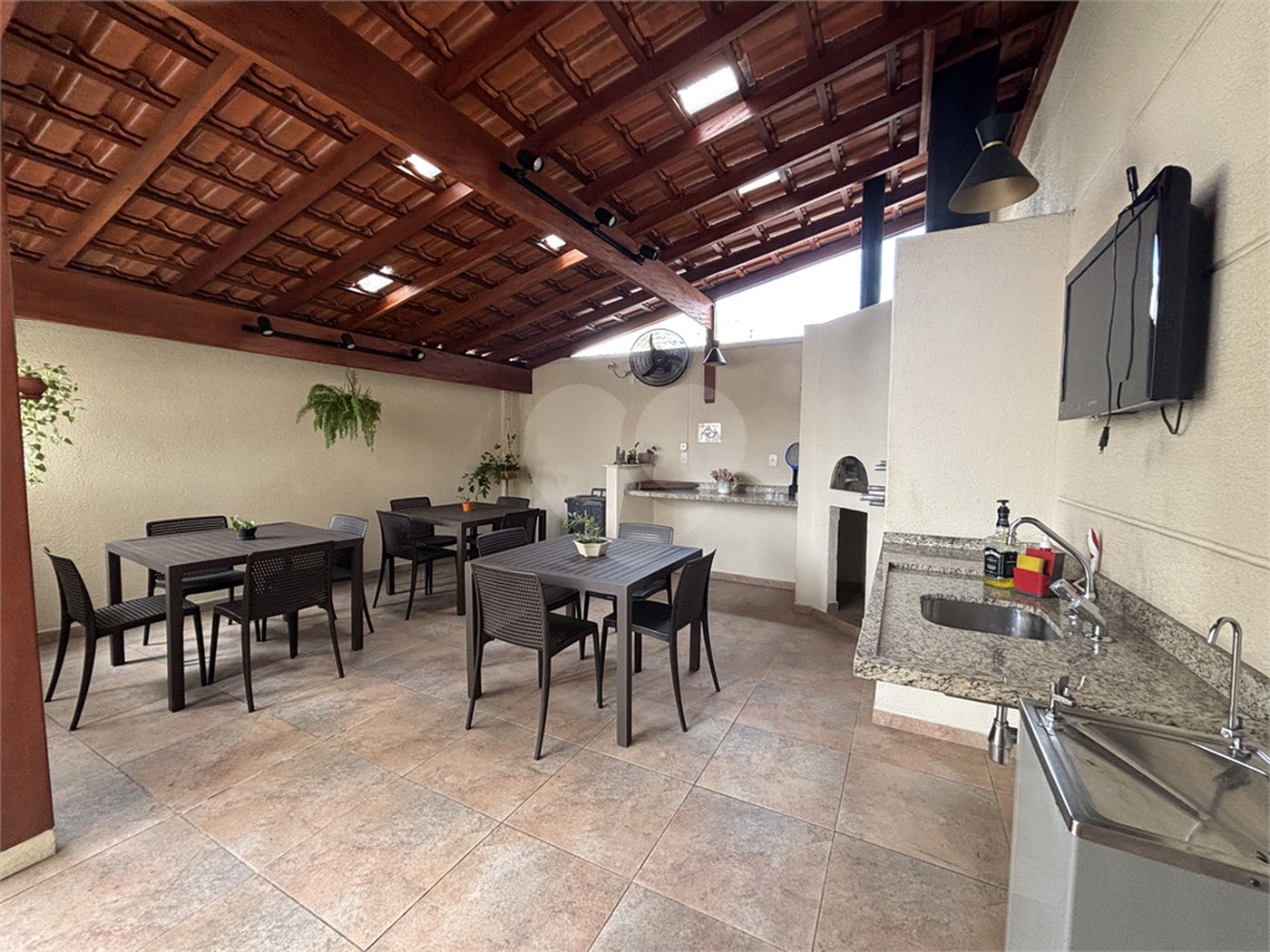 Apartamento à venda com 3 quartos, sendo 2 suítes, em Santana, São Paulo, SP