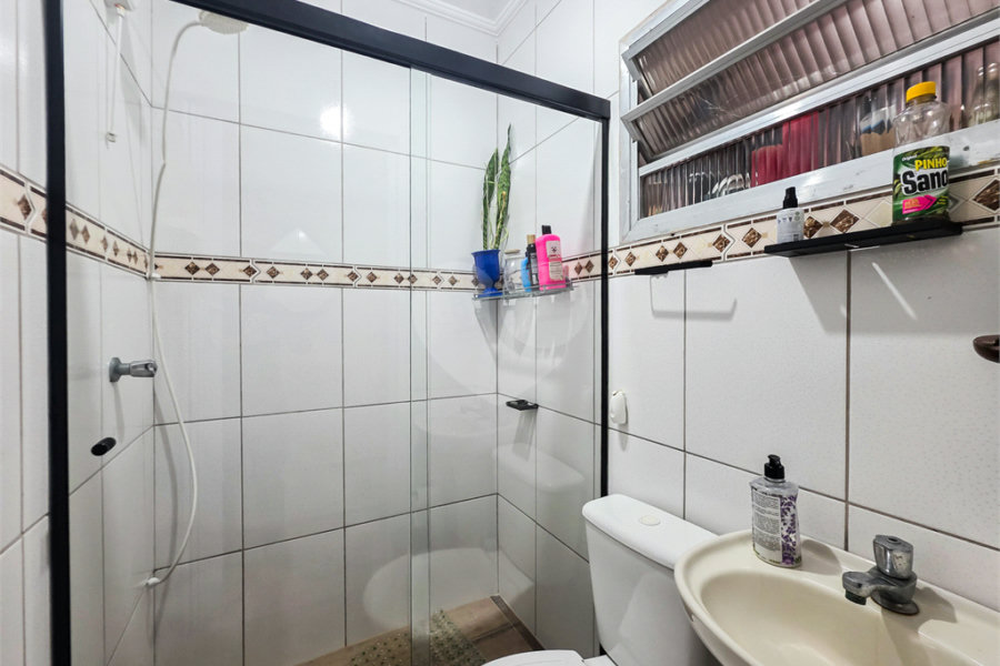Casa à venda com 4 quartos, sendo 1 suíte, em Sapopemba, São Paulo, SP
