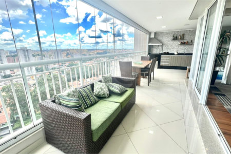 Apartamento à venda com 3 suítes em Jardim Monte Kemel, São Paulo, SP