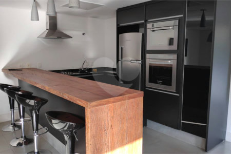 Apartamento à venda com 2 suítes em Vila Progredior, São Paulo, SP