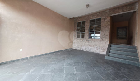 Sobrado à venda com 2 quartos em Jardim Guaíba, Sorocaba, SP