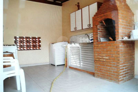 Casa de Vila à venda com 4 quartos, sendo 1 suíte, em Vila Isabel, Rio de Janeiro, RJ
