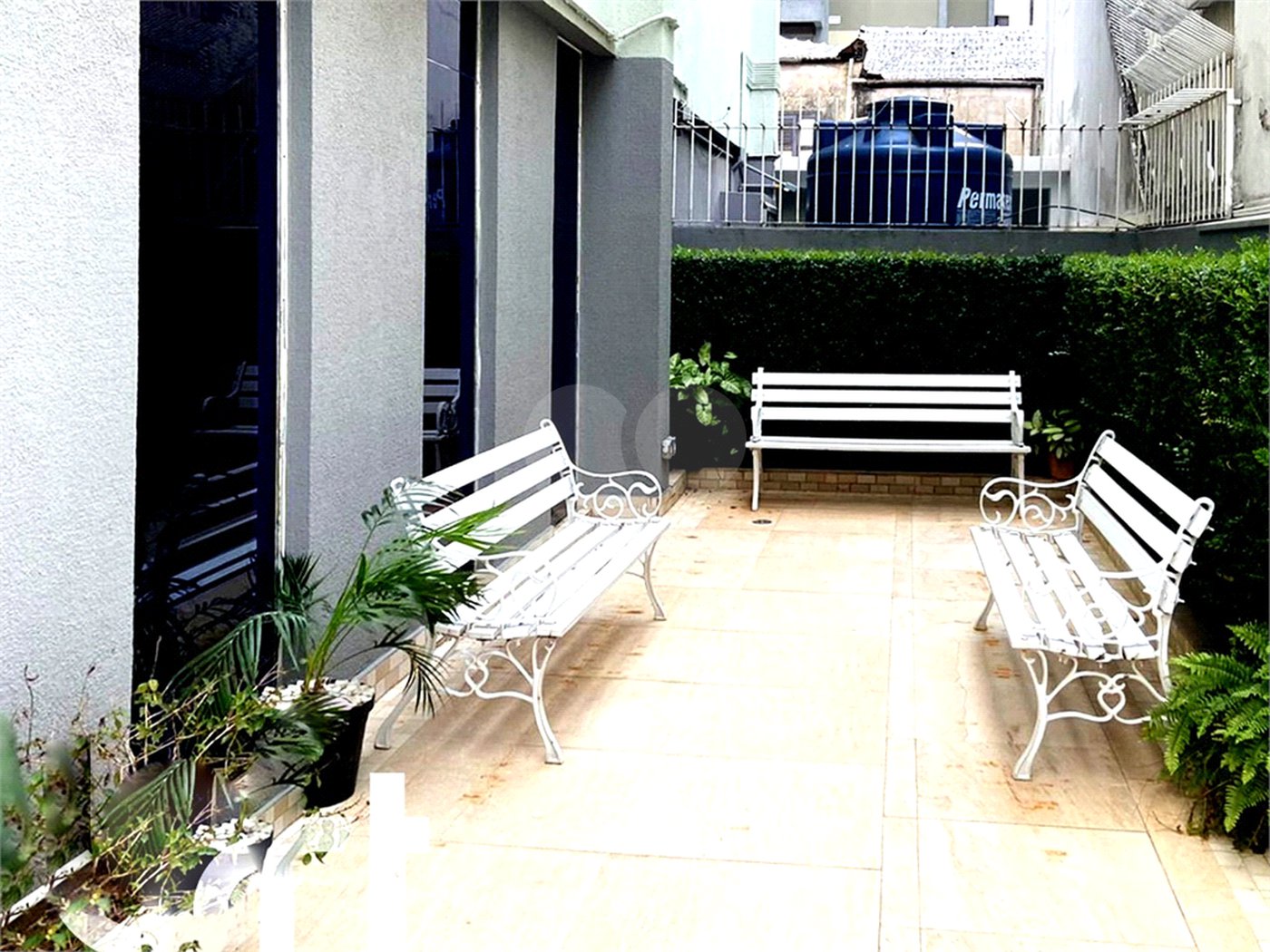 Apartamento à venda na Aclimação de 78m² com 2 dormitórios.