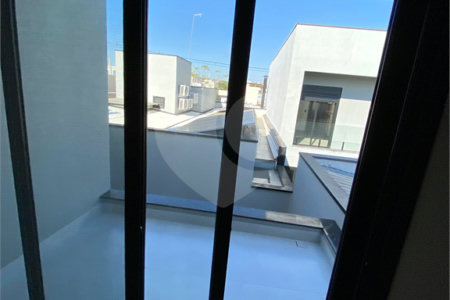 Casa à venda com 3 quartos, sendo 1 suíte, no condomínio Jardim Park Real, Indaiatuba - SP
