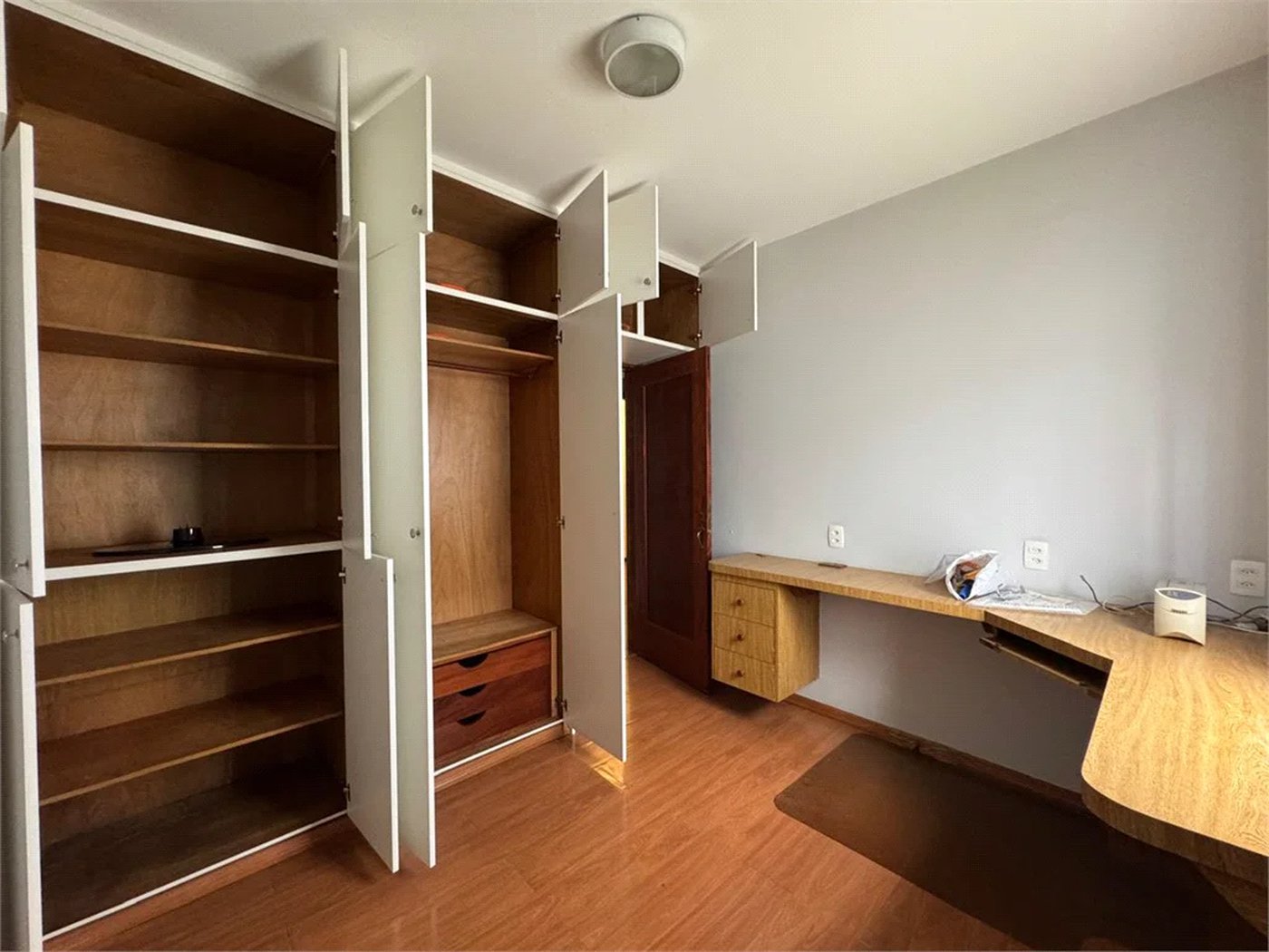 Casa Térrea à venda com 3 quartos, sendo 1 suíte, em Vila Madalena, São Paulo, SP