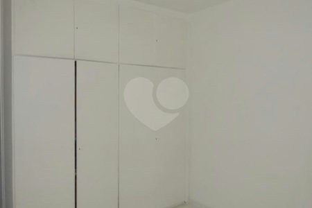Sobrado à venda com 3 quartos, sendo 1 suíte,  em Cidade Monções, São Paulo, SP