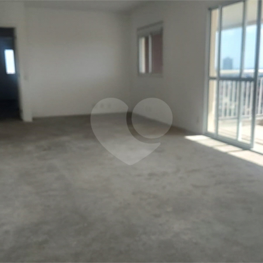 Apartamento à venda com 3 suítes em Jardim Zaira, Guarulhos, SP