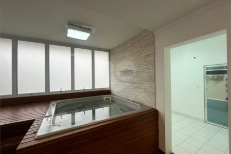 Casa à venda com 6 suítes no condomínio Chácara Francesa, São Paulo - SP