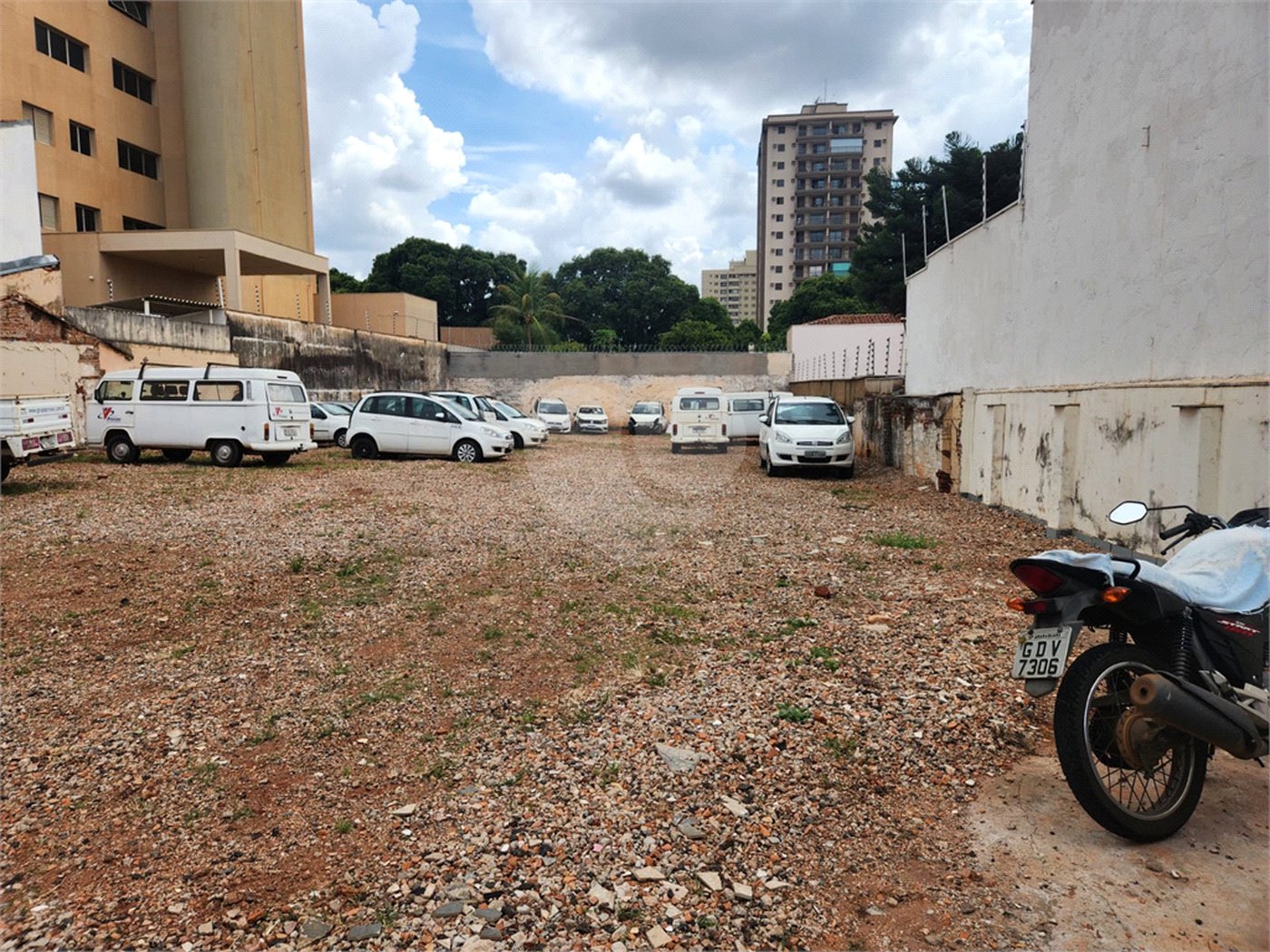 Terreno à venda em Jardim Nova América, Araraquara, SP