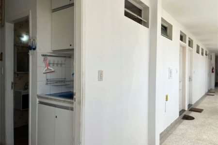 Apartamento com 1 dormitório à venda, 68 m² por R$ 280.000,00 - Pitangueiras - Guarujá/SP