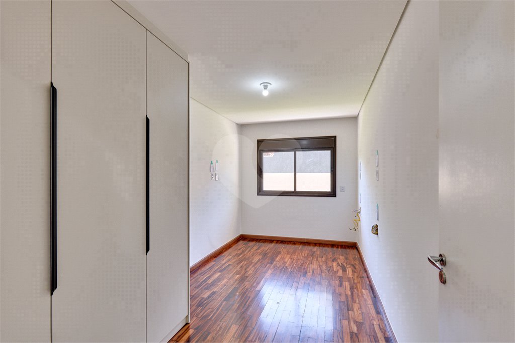 Casa Térrea à venda com 4 quartos, sendo 3 suítes, em Jardim Prudência, São Paulo, SP