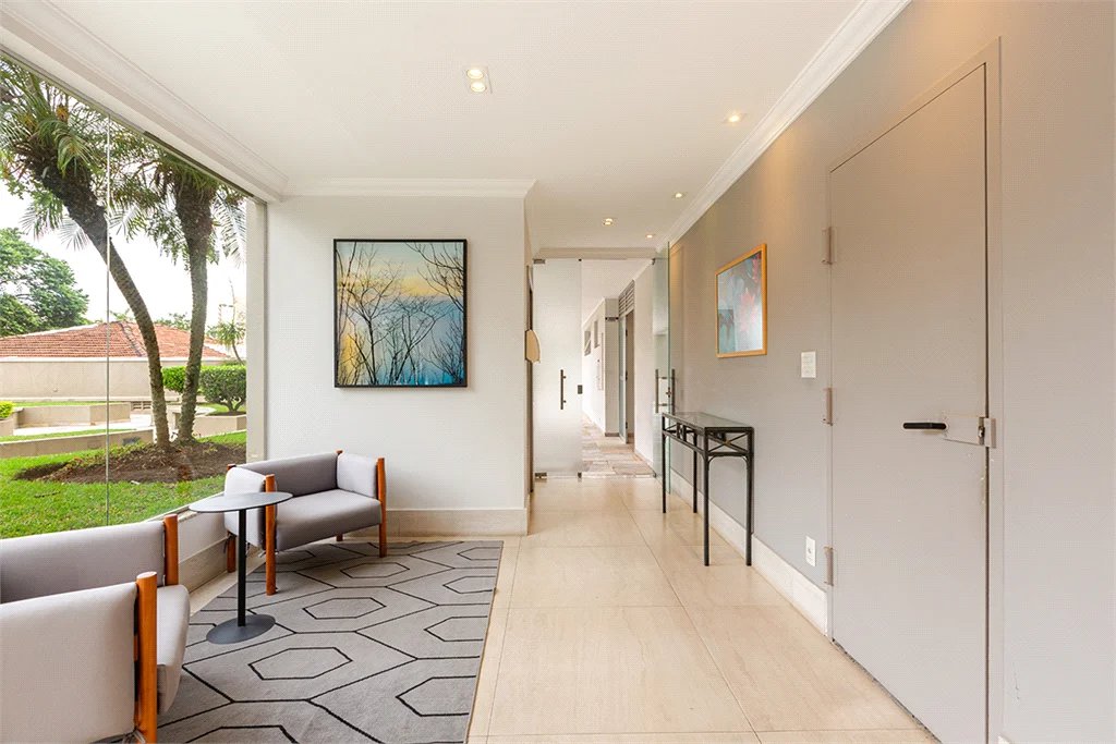 Apartamento à venda com 3 quartos, sendo 2 suítes, em Alto da Lapa, São Paulo, SP