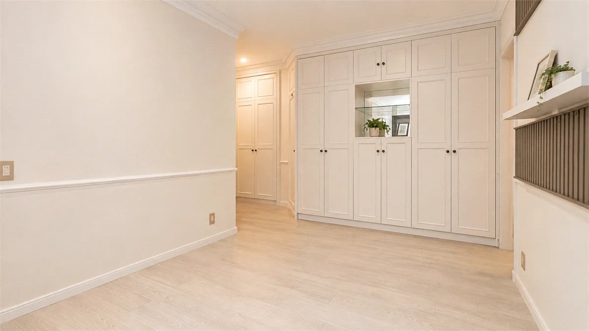 Apartamento à venda com 4 quartos, sendo 2 suítes, em Brooklin Paulista, São Paulo, SP