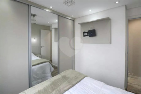 Apartamento à venda com 2 quartos em Vila Medeiros, São Paulo, SP