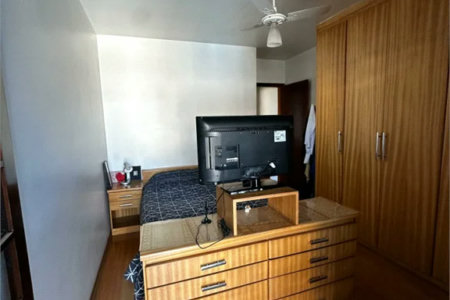 Sobrado à venda com 3 quartos, sendo 1 suíte,  em Jardim Monte Kemel, São Paulo, SP