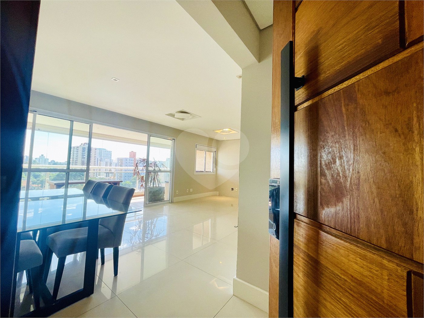 Apartamento à venda com 3 suítes em Baeta Neves, São Bernardo do Campo, SP