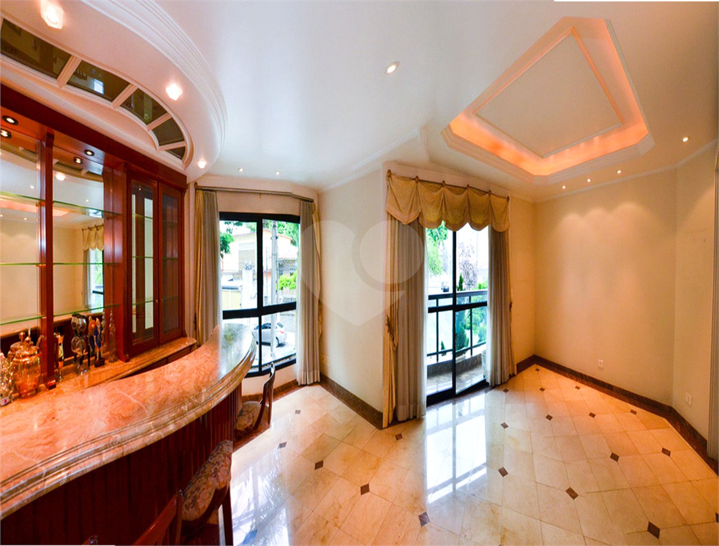 Apartamento à venda com 4 quartos, sendo 2 suítes, em Vila Monumento, São Paulo, SP