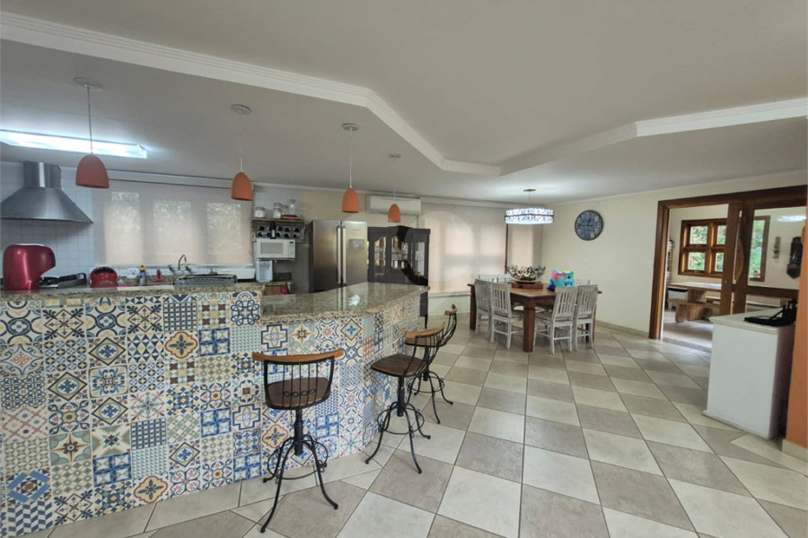 Casa à venda com 3 suítes no condomínio Sausalito, Mairiporã - SP