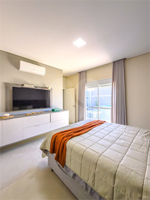 Casa à venda com 3 suítes no condomínio Jardim Residencial Dona Maria José, Indaiatuba - SP