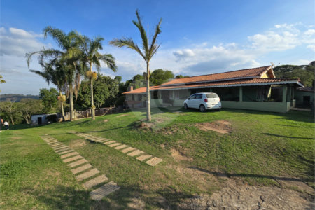Chácara à venda com 3 quartos, sendo 1 suíte,  em Planalto Verde, São Roque, SP
