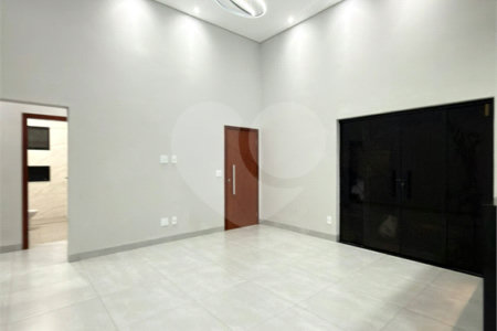 Casa à venda com 3 quartos, sendo 1 suíte, em Jardim Santa Cecília, Ribeirão Preto, SP