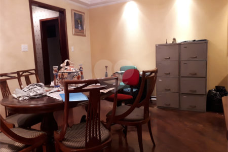 Apartamento à venda com 3 quartos, sendo 1 suíte,  em Santa Cecília, São Paulo, SP